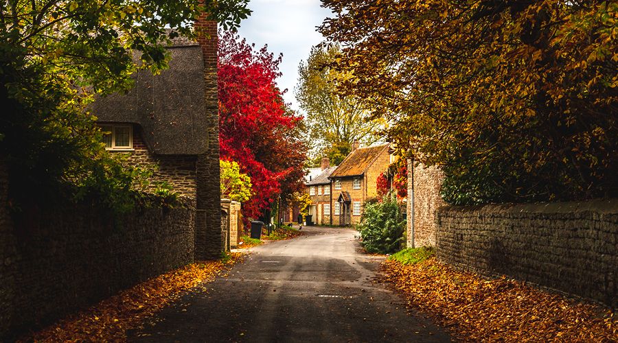 Property market set for autumn pick-up as bank base rate held